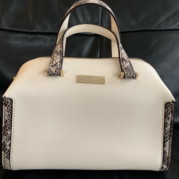COPY - Kate Spade purse / crossbody - Picture 2 of 10